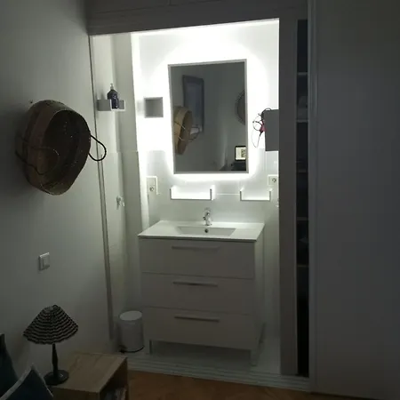 Grand 3 Vue Pontaillac Apartmán *