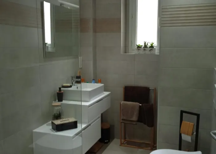 Grand 3 Vue Pontaillac * 로양